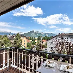 Le Golden à 5min Du Centre-ville Avec Parking Privatif Gratuit Appartement